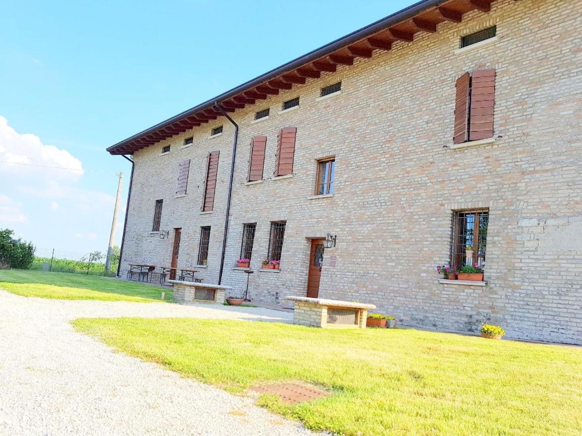 La Garzaga Turismo Rurale Ceresara Exteriér fotografie